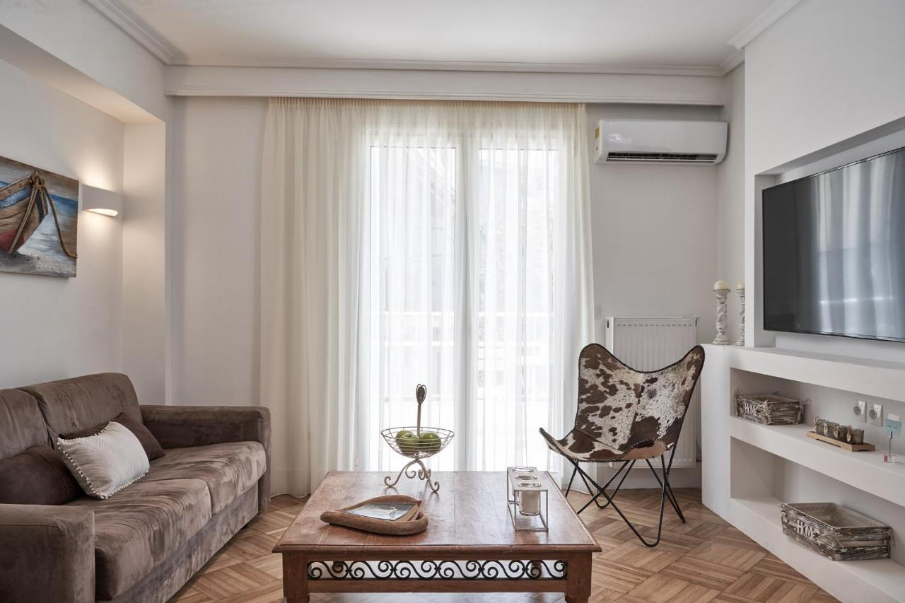 Marvelous N Bright Apt Next To Megaro Mousikis Athen Exterior foto
